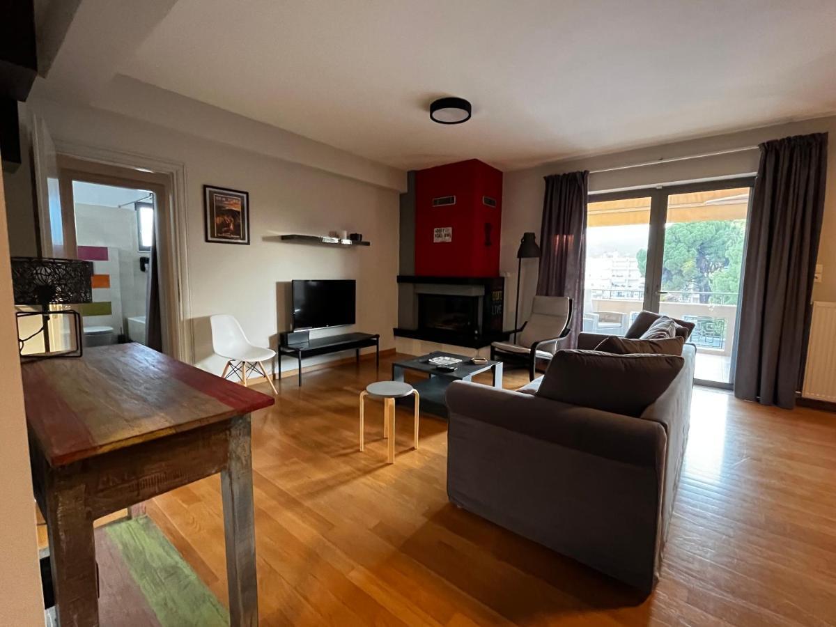 The Spartan Penthouse Luaran gambar